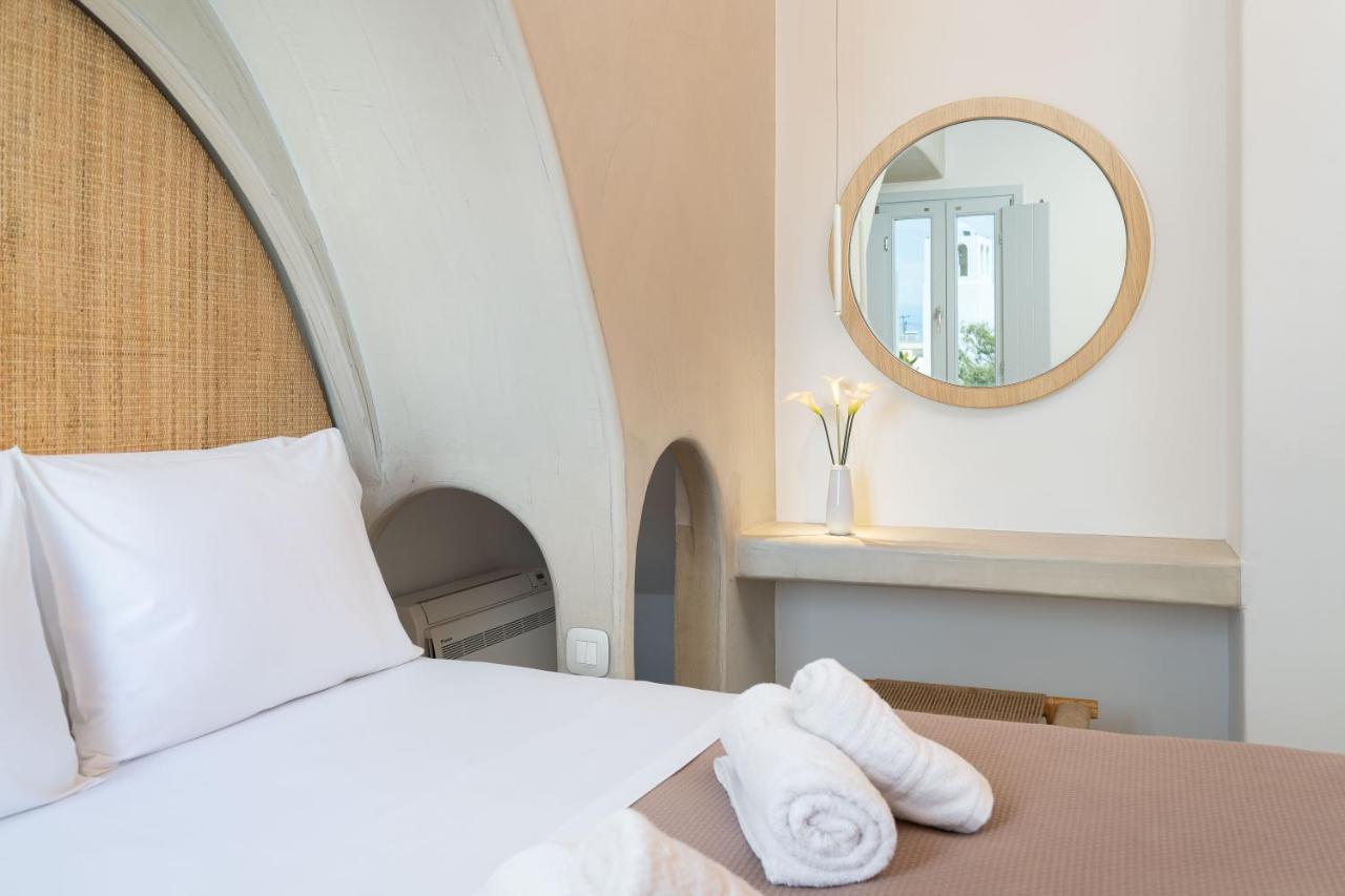 Airth Santorini Suites Firostefani Exterior foto